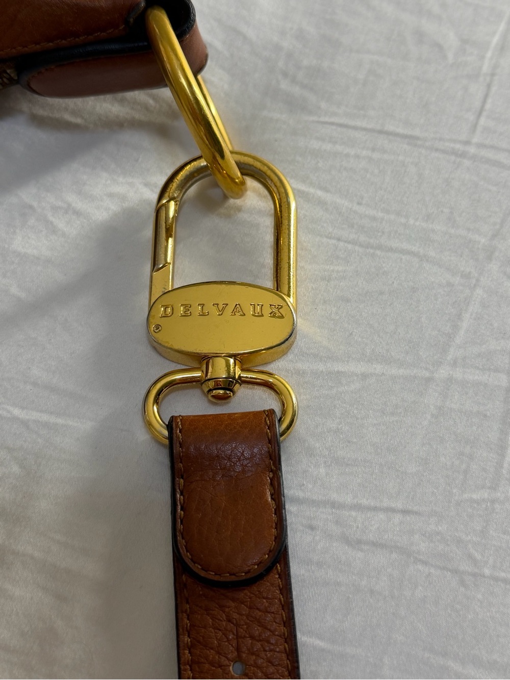 Vintage Delvaux Brown Leather with Gold Carabiner- Modele Depose Bucket bag - Picture 6 of 16